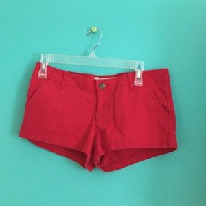 Red Hollister shorts!