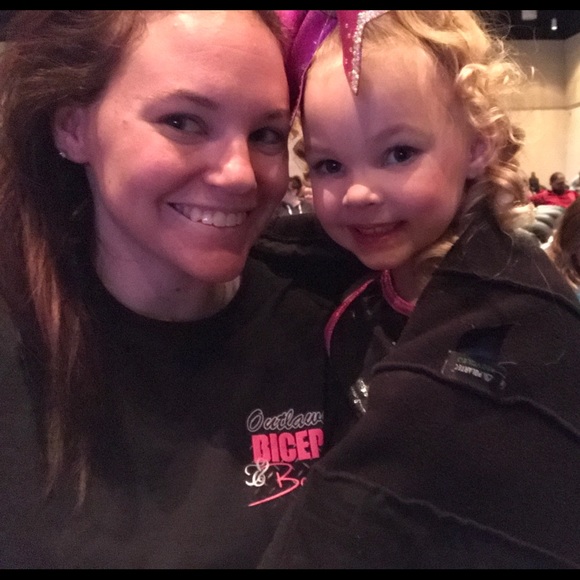 Meet your Posher, Shana🎀 - Picture 2 of 3