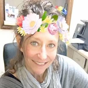 Meet your Posher, Deborah