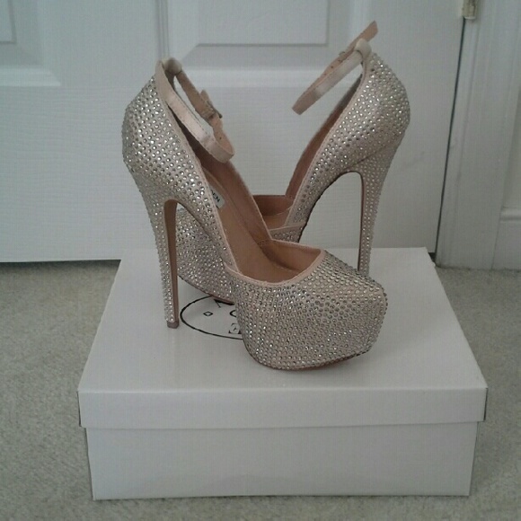 Steve Madden platform shoes - never worn - Picture 1 of 3