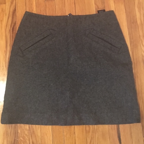 H&M charcoal gray wool skirt!