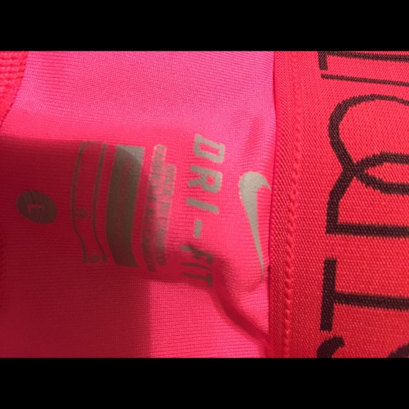 Nike Dri Fit Capris - Picture 3 of 4