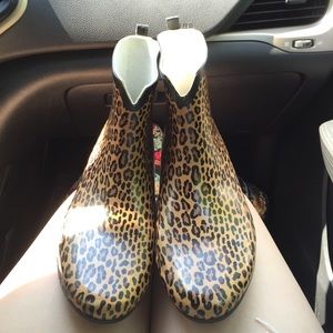 🌧🌧RAIN BOOTS ☔️☔️