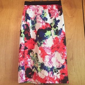 Floral print pencil skirt