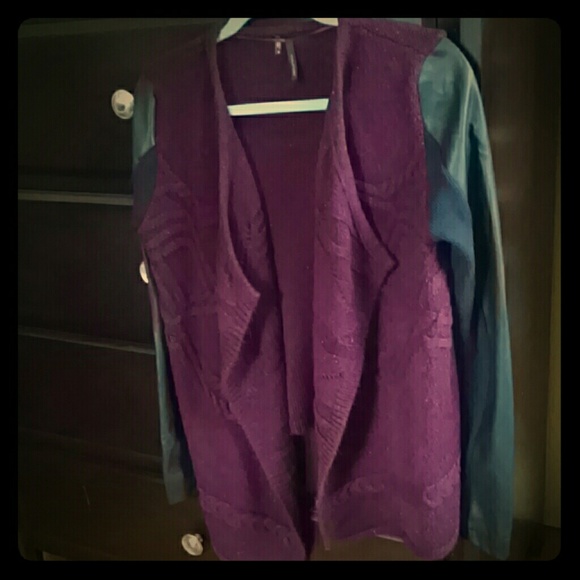 Cardigan - Picture 1 of 1