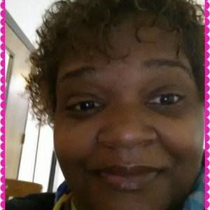 Meet your Posher, Yolanda