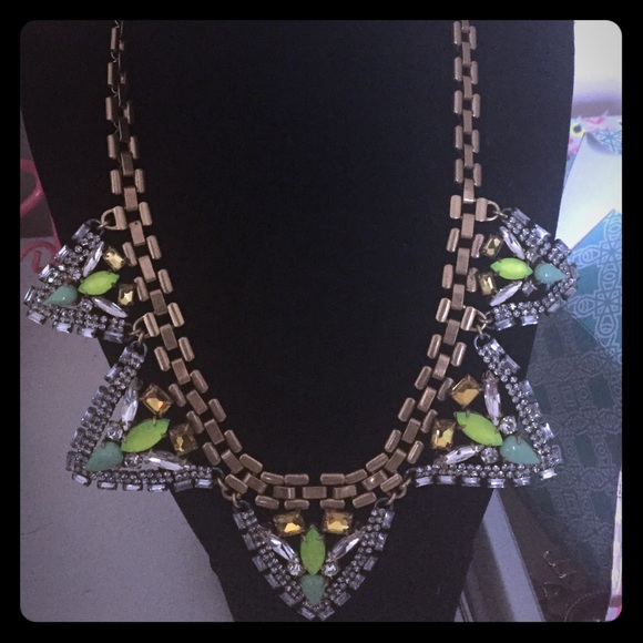 Stella & Dot Plamia Necklace