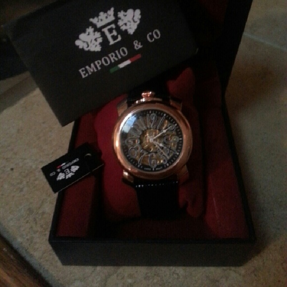 Emoprio & Co Armani luxury watch Nr.pr231287 main image 4