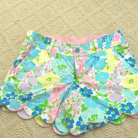Scalloped Lilly Pulitzer Shorts