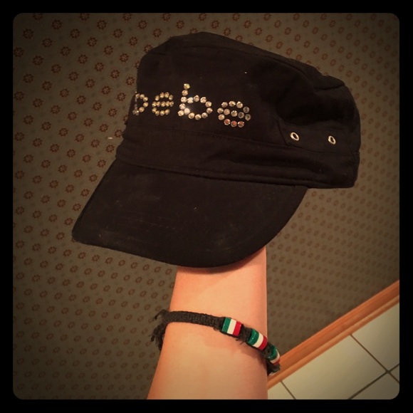 Bebe hat