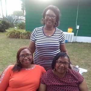 Meet your Posher, Debra