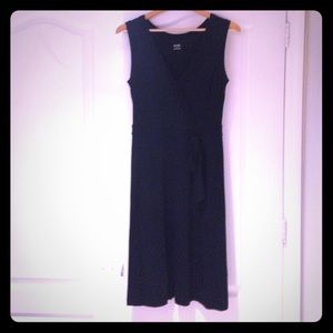 A.n.a-very flattering versatile black dress