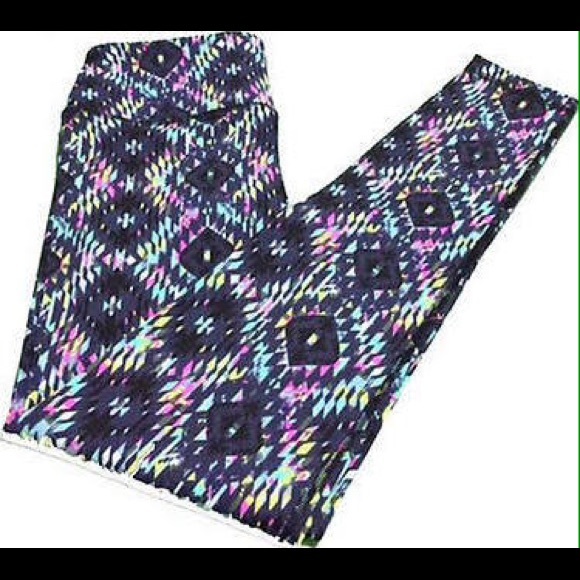 VS sport knockout tights size large