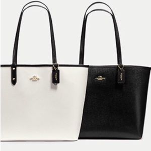 Coach reversible tote. Make an offer!!