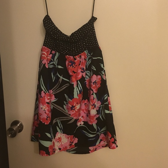 SOLD Roxy sundress