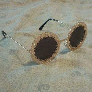 Gold Circle Sunglasses