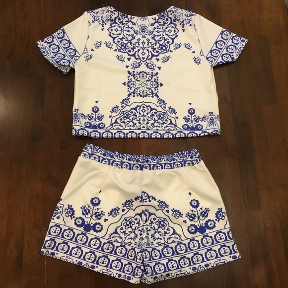 ✨30% off bundles✨Two piece outfit - Picture 2 of 2