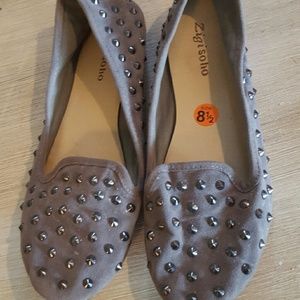 Cute studded gray flats