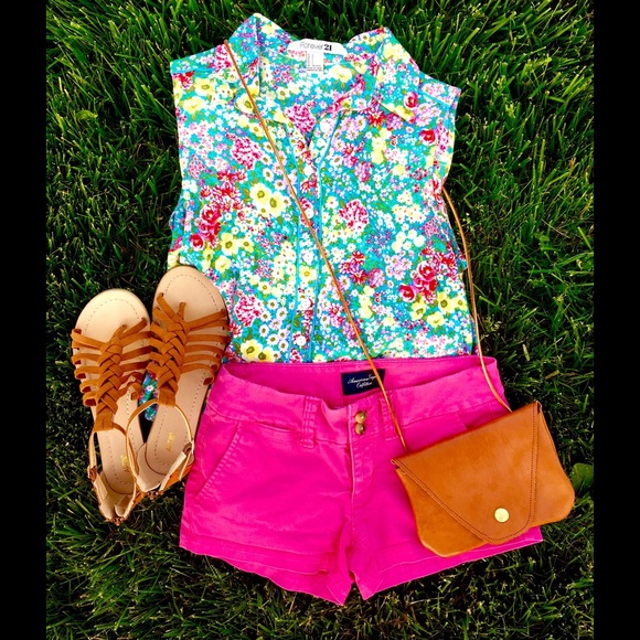 Forever 21 Floral Sleeveless Top