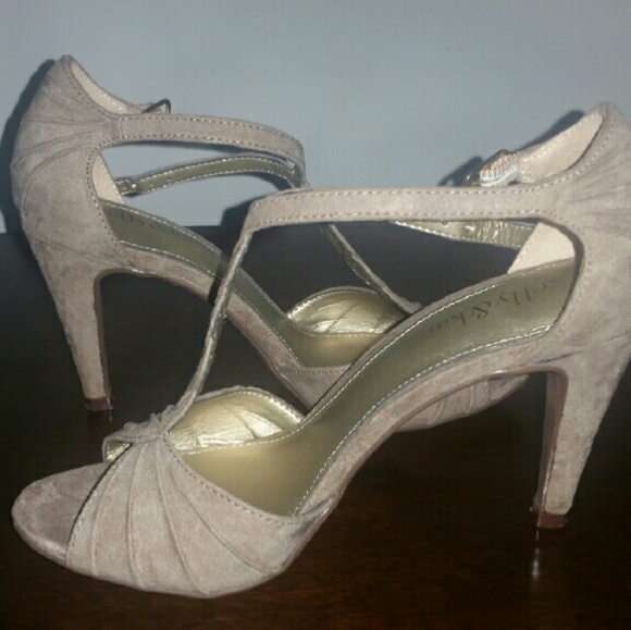 Kelly and Katie ankle sandal