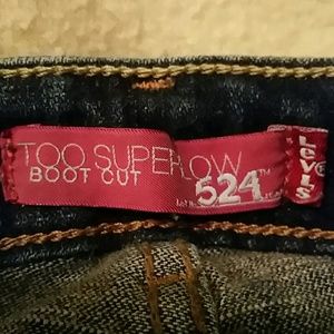 Levi jeans new condition size 3 long