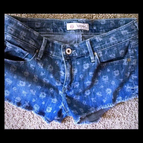 AG jean shorts 26