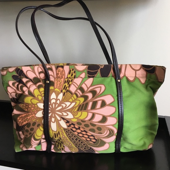 Rare Kate Spade purse with flower design