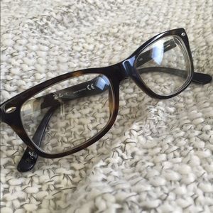 Ray bans ( frame) (prescription glasses)