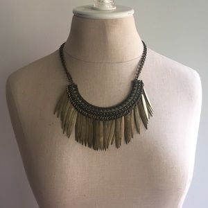Urban Outfitters Bronze/Gold Necklace