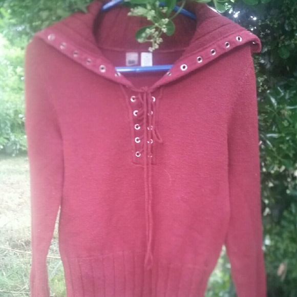 Lace-Up Vintage 70s-Look Prog-Rocker Rust Sweater