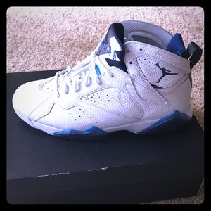 Air Jordan 7 retro (on hold)