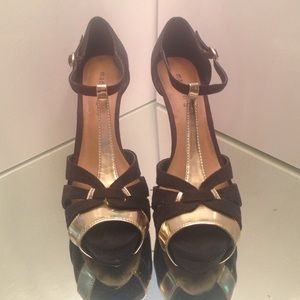 Size 7.5 comfy heels
