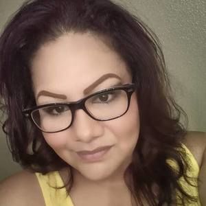 Meet your Posher, Isabel