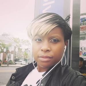 Meet your Posher, Nikia