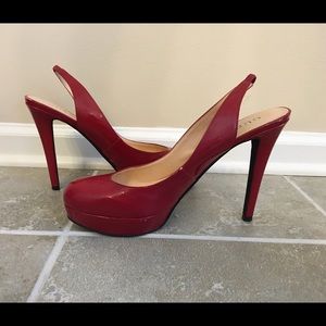 Red Guess slingback