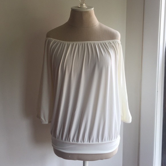 Express Off-the-shoulder Top