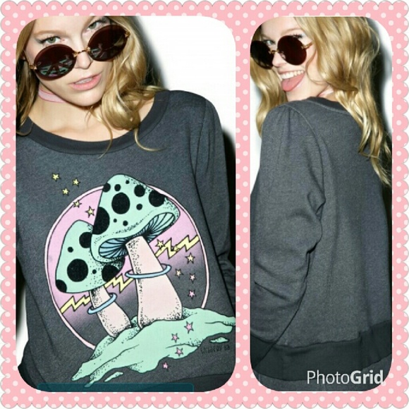 WF Fungi Couch Glow in d'Dark Princess Sweatshirt - Picture 3 of 3