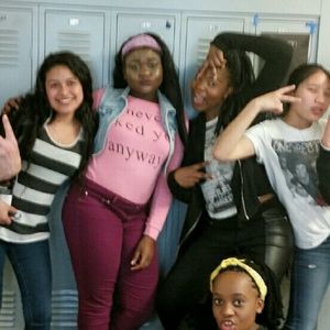 Meet your Posher, Taw