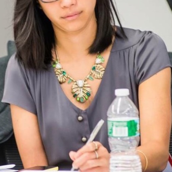 🆕 Statement Necklace - Picture 3 of 3