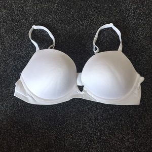 AERIE LEXI BRA!