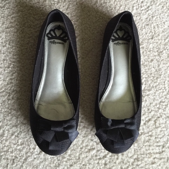 Fergalicious Shoes - Fergaliciuos black flats