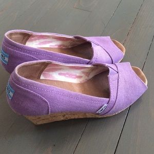 Purple TOMS wedge sandals size 8. Great condition.
