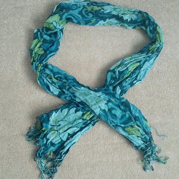 Scarf