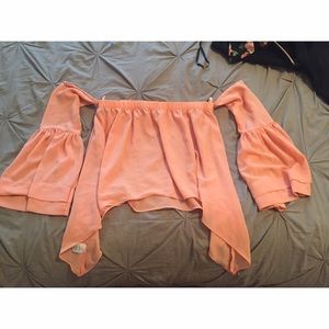 OFF SHOULDER STRAPLESS BELL SLEEVE PEACH CROP TOP