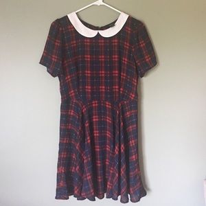Forever 21 Plaid Peter Pan Collar Dress