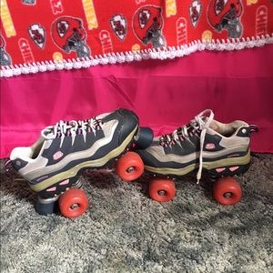 Skechers skates