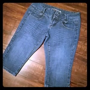 Capri jeans by Hint
