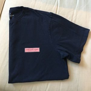 Vineyard Vines T-shirt