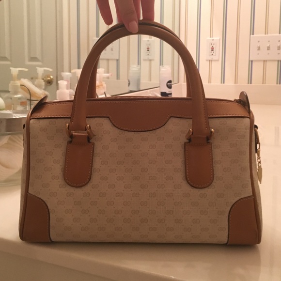 Gucci Purse NEVER USED