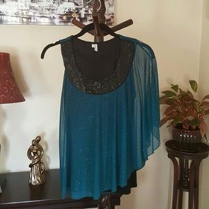 Shimmering one sleeve top